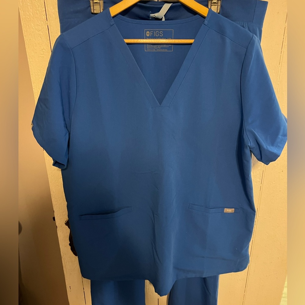 Figs Casma Three-Pocket Scrub Top Royal Blue XXL